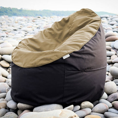 The outdoor bean bag chair - Recycled Plastic filling