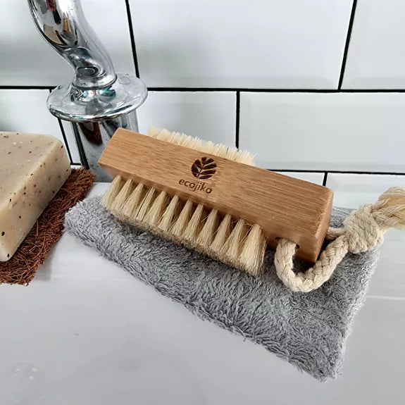 Bamboo Nail Brush